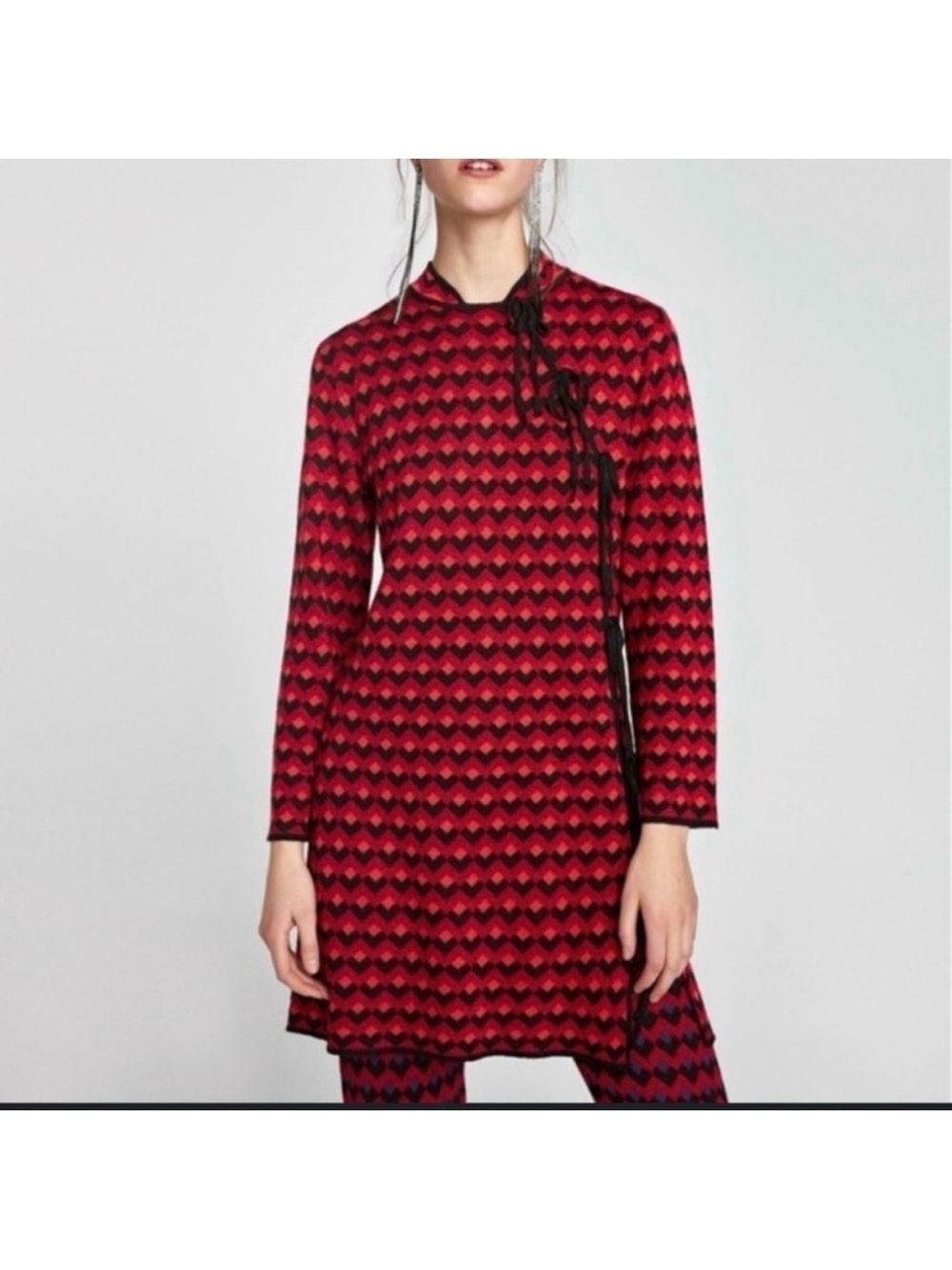 Zara Knit Long Sleeve Shimmer Colorful Red Black Geometric Print Dress.